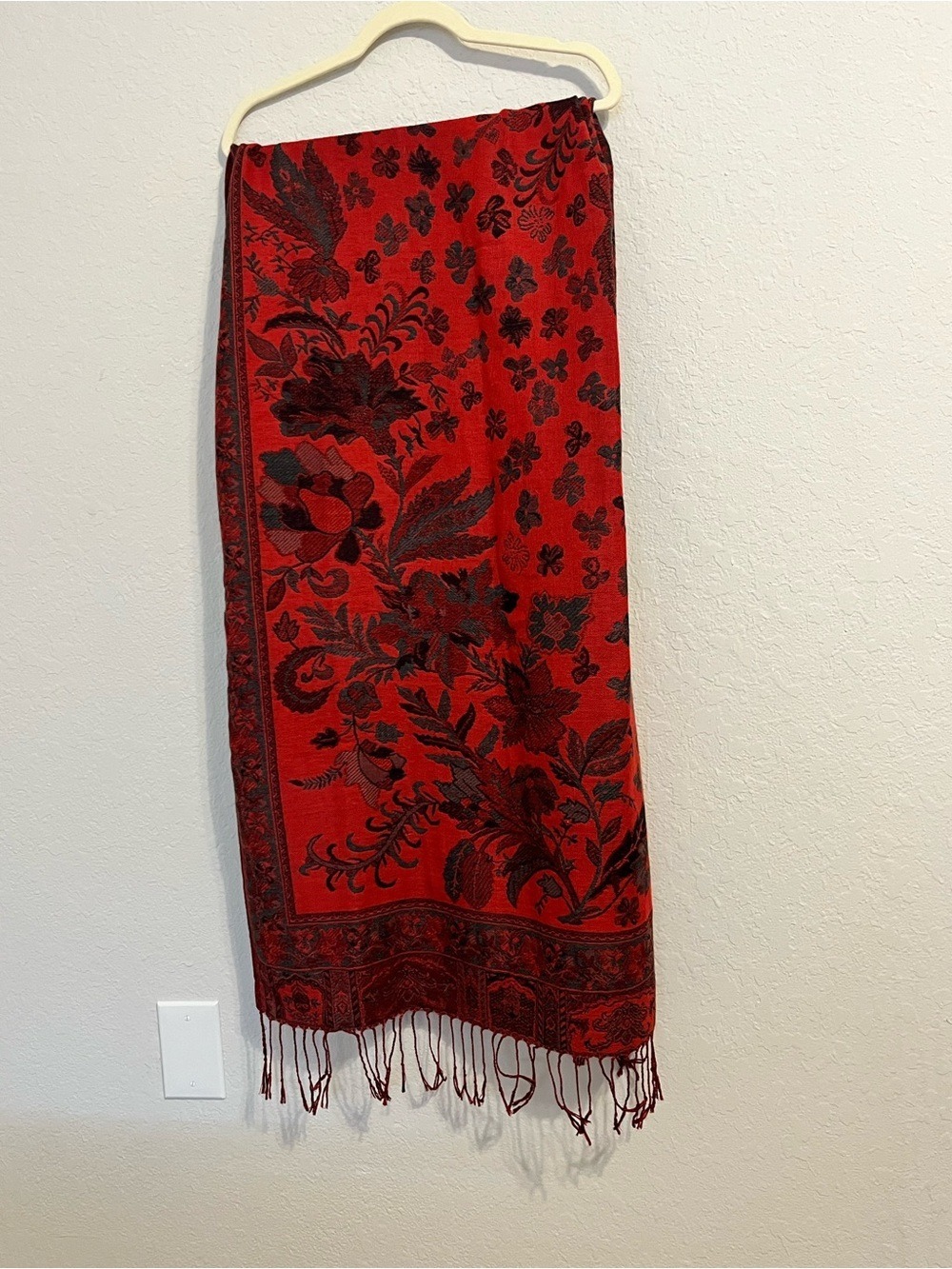 Reversible Jacquard Floral Shawl Wrap Red Black Oversized Fringe Boho Gothic - Picture 5 of 8
